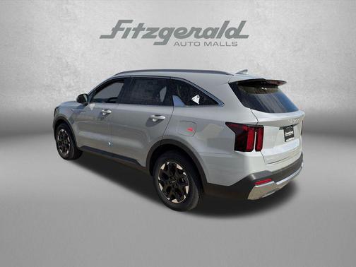 Wolf Gray 2026 Kia Sorento S
