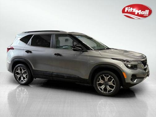 2022 Kia Seltos EX