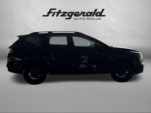 Ebony Black 2025 Kia Sportage S