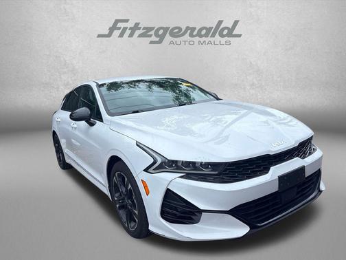 Glacial White Pearl 2023 Kia K5 GT-Line
