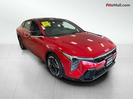 2025 Kia K4 GT-Line