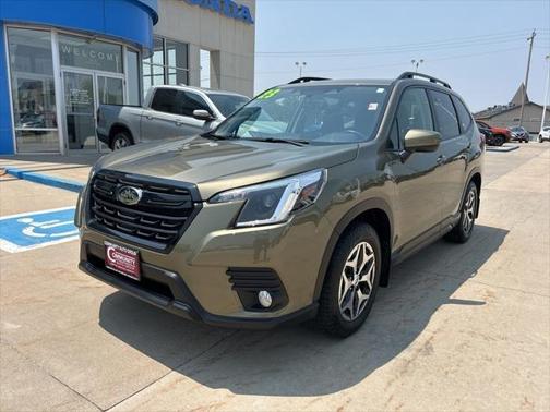 2023 Subaru Forester Premium