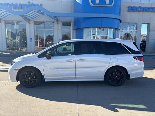 2023 Honda Odyssey Sport