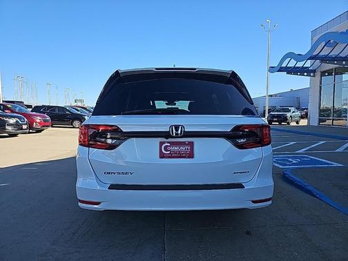 2023 Honda Odyssey Sport