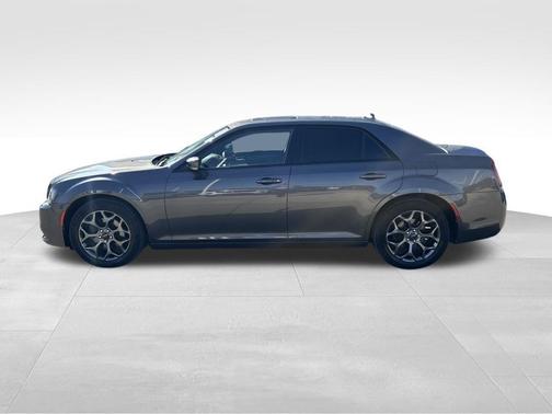 2018 Chrysler 300 S
