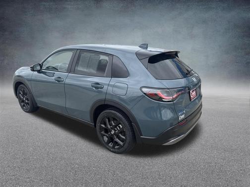 Nordic Forest Pearl 2024 Honda HR-V AWD Sport