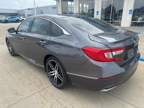 2022 Honda Accord Hybrid Touring