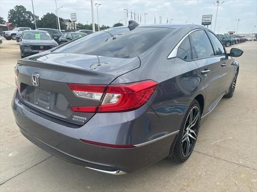 2022 Honda Accord Hybrid Touring