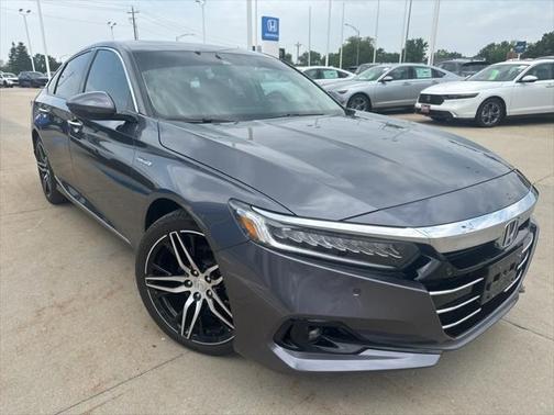 2022 Honda Accord Hybrid Touring