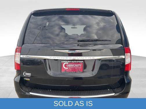 2016 Chrysler Town & Country Touring