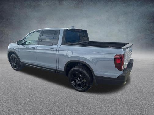 Sonic Gray Pearl 2024 Honda Ridgeline Black