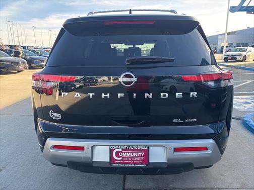 2024 Nissan Pathfinder SL 4WD