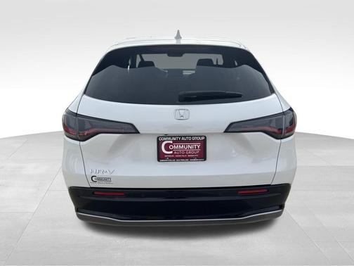 Platinum White Pearl 2026 Honda HR-V EX-L