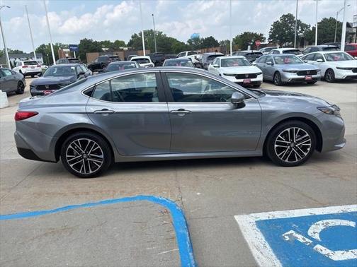 2025 Toyota Camry XLE