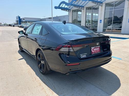 2025 Honda Accord Hybrid Base