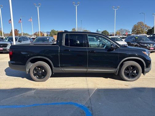 2023 Honda Ridgeline Black
