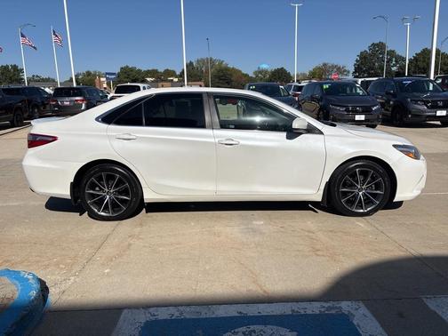 2015 Toyota Camry XSE