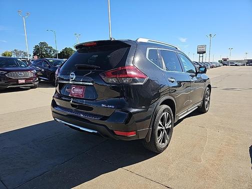 2018 Nissan Rogue SL