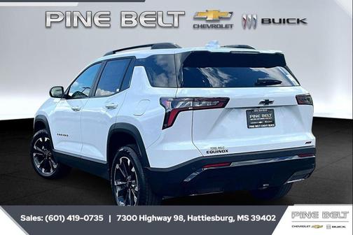 Polar White Tricoat 2026 Chevrolet Equinox FWD RS