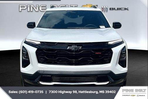 Polar White Tricoat 2026 Chevrolet Equinox FWD RS