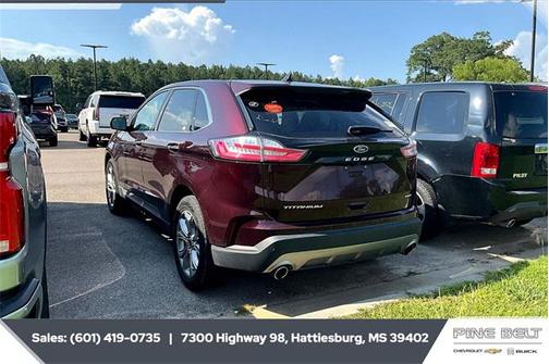 2024 Ford Edge Titanium