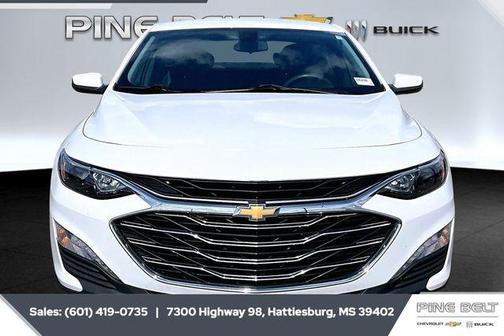 2022 Chevrolet Malibu FWD LT