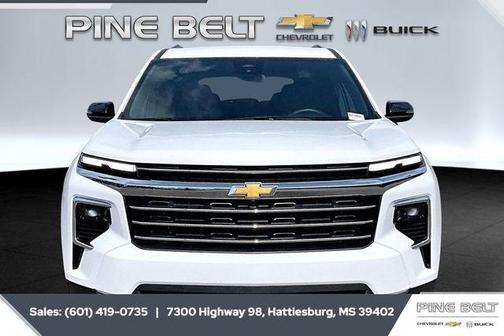 2025 Chevrolet Traverse LT