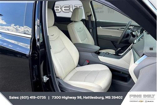 2025 Cadillac XT5 Premium Luxury