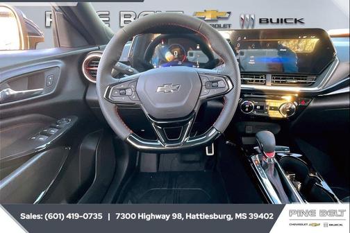 Marina Blue Metallic 2026 Chevrolet Trax FWD 2RS