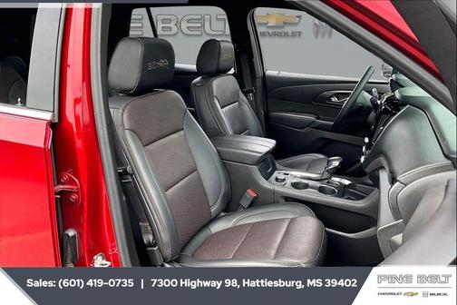 Radiant Red Tintcoat 2023 Chevrolet Traverse High Country