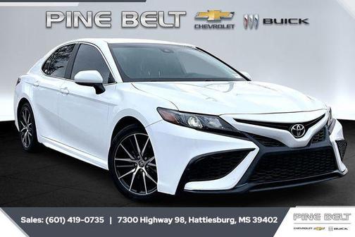 2021 Toyota Camry SE