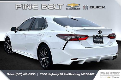 2021 Toyota Camry SE