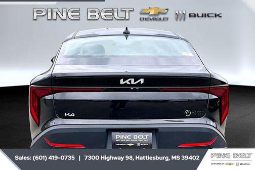 2025 Kia K4 LXS