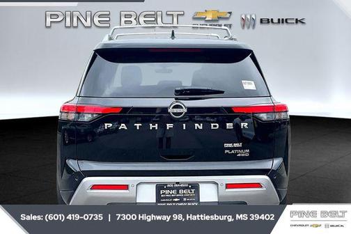 2023 Nissan Pathfinder Platinum 4WD