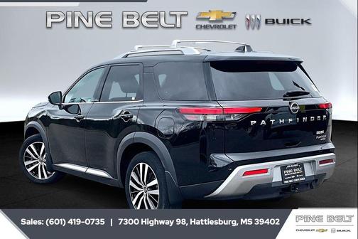 2023 Nissan Pathfinder Platinum 4WD