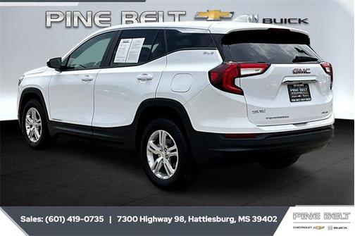 2024 GMC Terrain SLE
