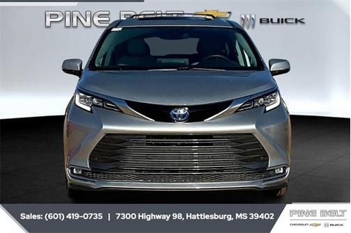 2024 Toyota Sienna Limited 7-Passenger