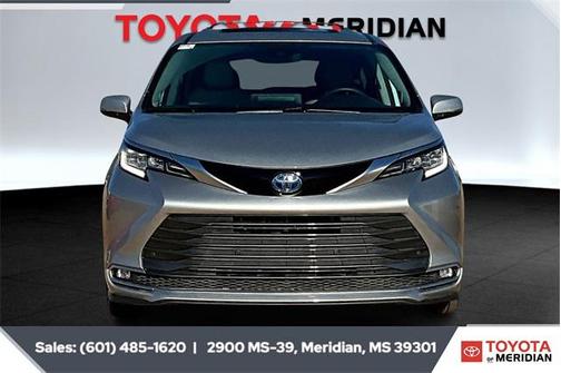 2024 Toyota Sienna Limited 7-Passenger