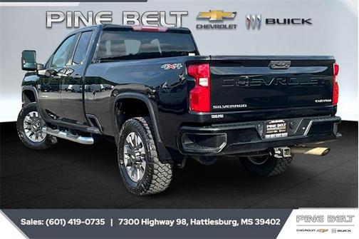 2022 Chevrolet Silverado 2500 Custom
