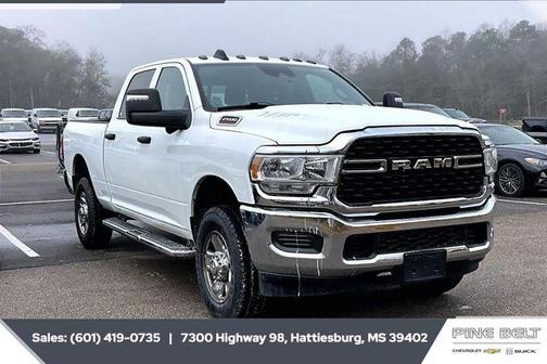 2023 RAM 2500 Tradesman Crew Cab 4x4 6'4' Box
