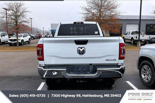 2023 RAM 2500 Tradesman Crew Cab 4x4 6'4' Box