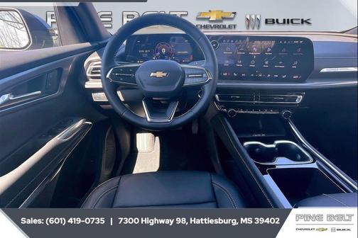 Sterling Gray Metallic 2026 Chevrolet Traverse LT