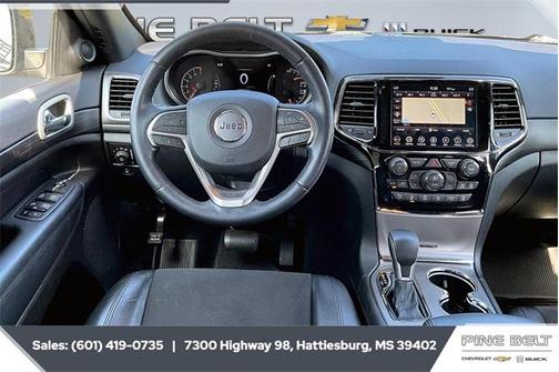 2021 Jeep Grand Cherokee Laredo