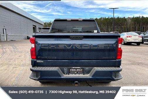 2023 Chevrolet Silverado 1500 Custom