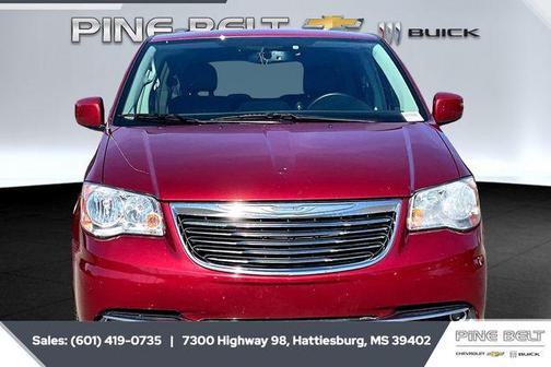 2016 Chrysler Town & Country Touring