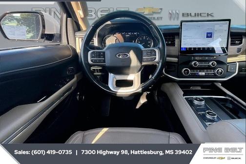 Oxford White 2024 Ford Expedition Limited