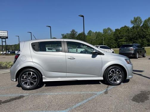 2019 Chevrolet Sonic LT