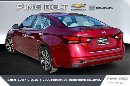 2022 Nissan Altima 2.5 SV