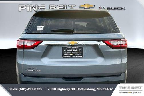 2021 Chevrolet Traverse LS