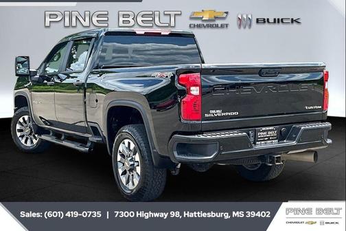 Black 2025 Chevrolet Silverado 2500 Custom